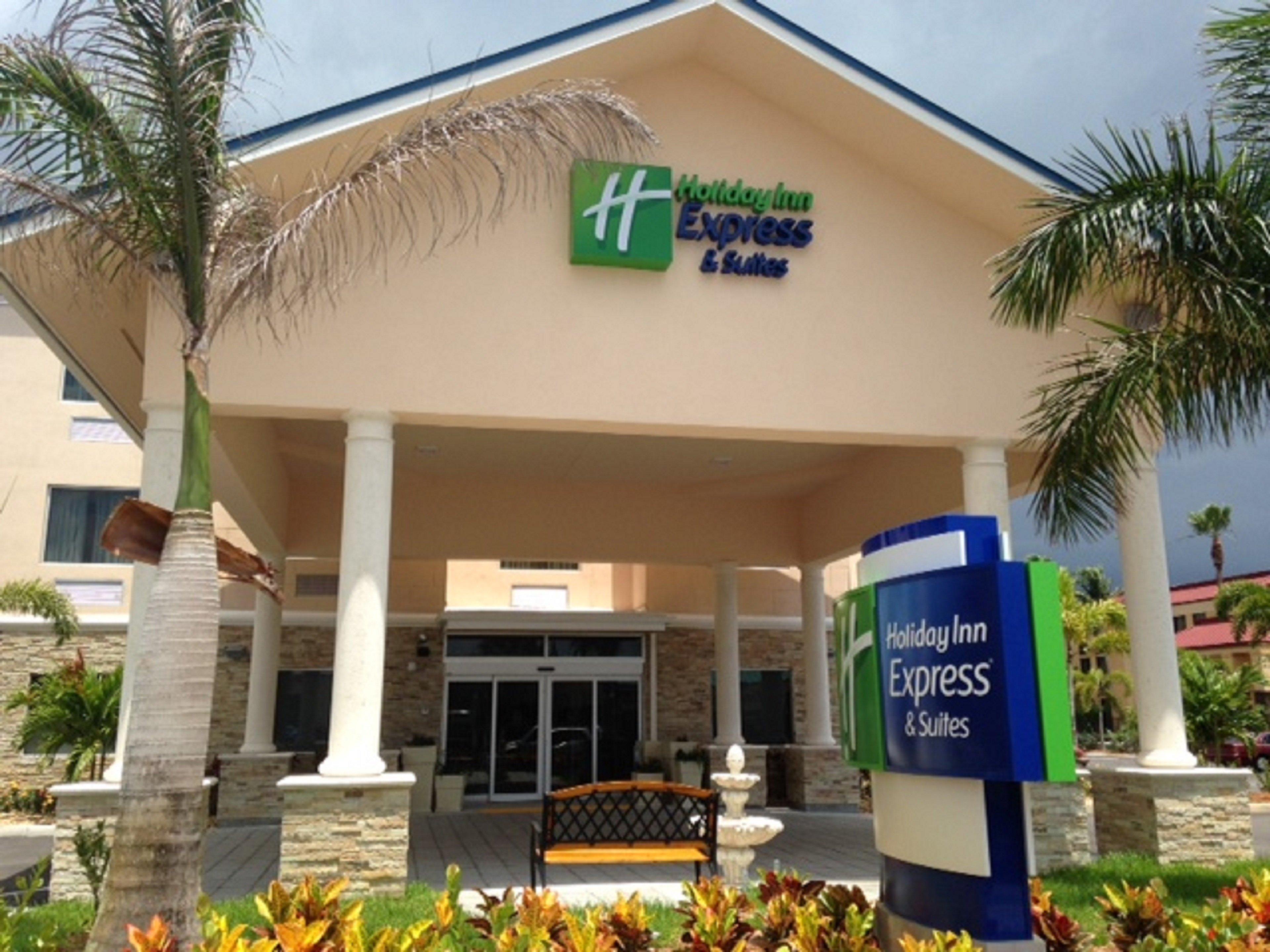 Holiday Inn Express & Suites Lantana By Ihg מראה חיצוני תמונה