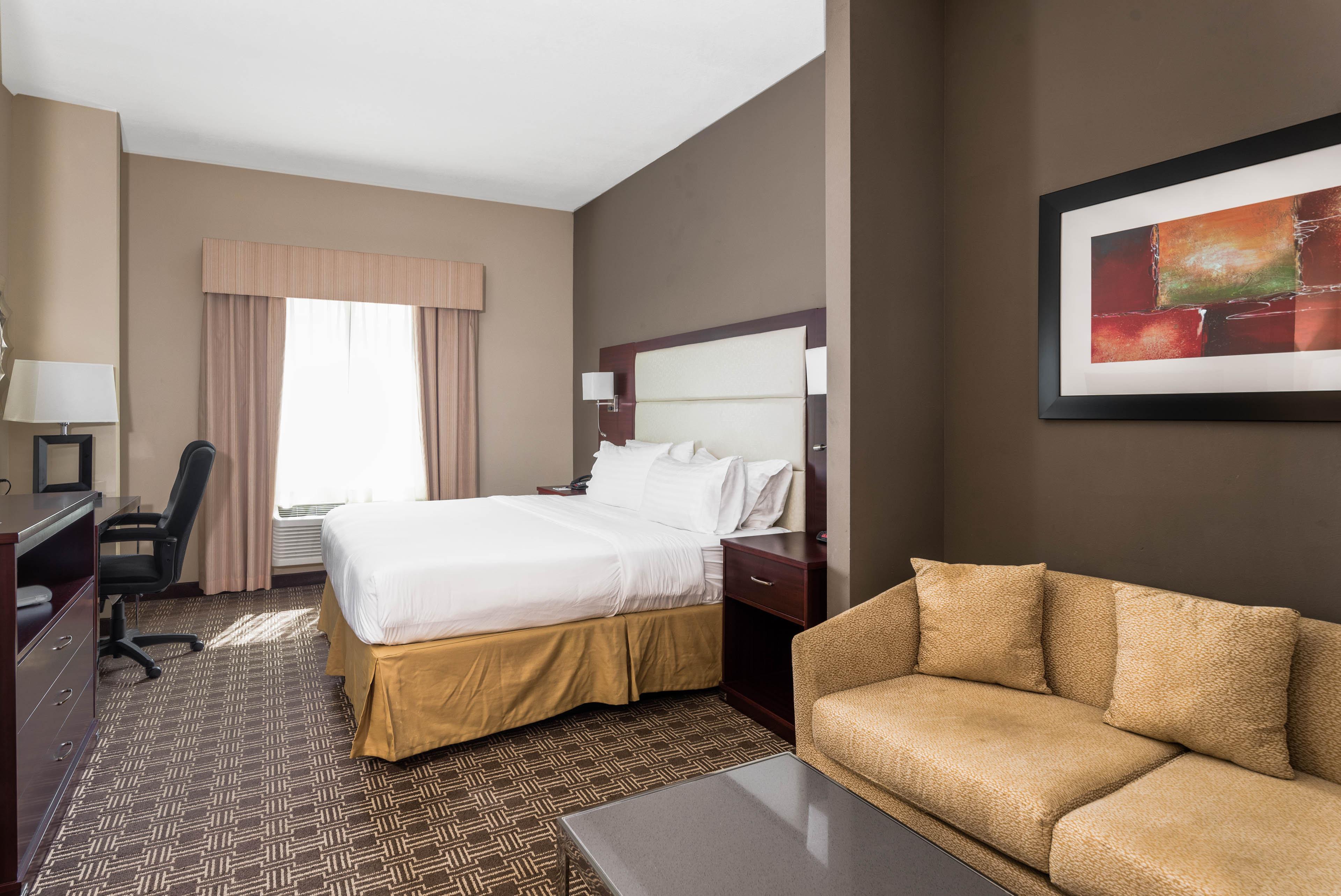 Holiday Inn Express & Suites Lantana By Ihg מראה חיצוני תמונה