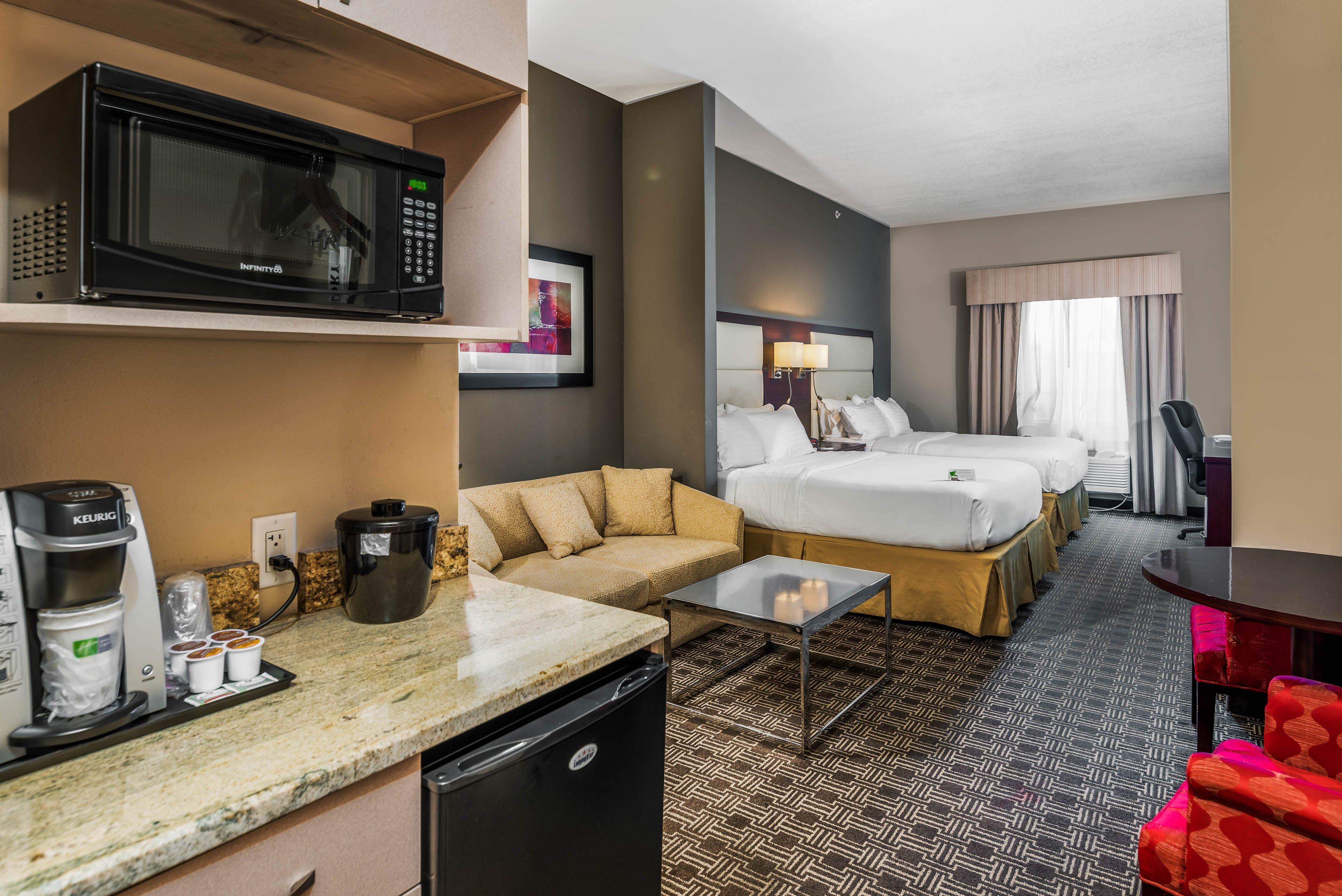 Holiday Inn Express & Suites Lantana By Ihg מראה חיצוני תמונה