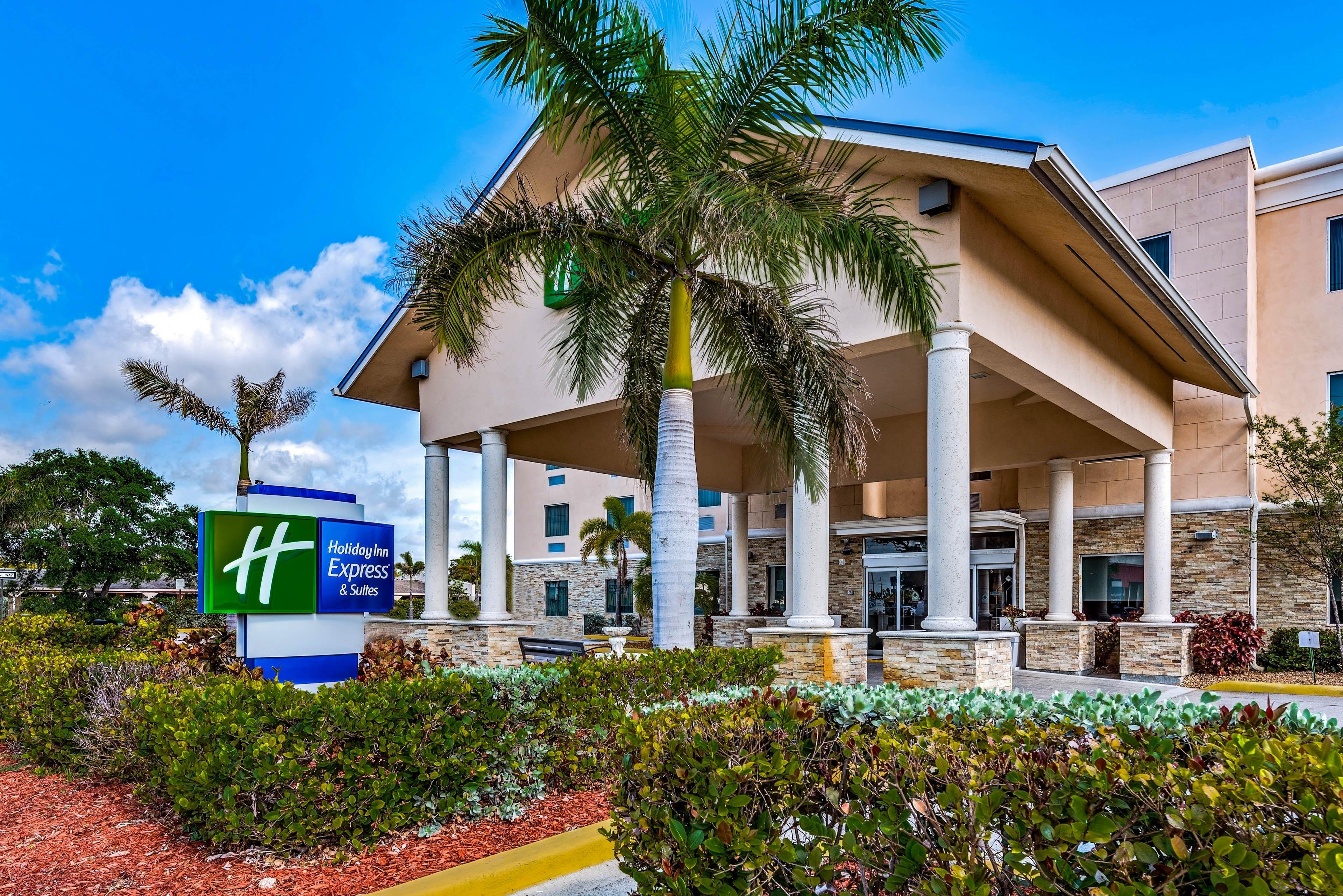 Holiday Inn Express & Suites Lantana By Ihg מראה חיצוני תמונה
